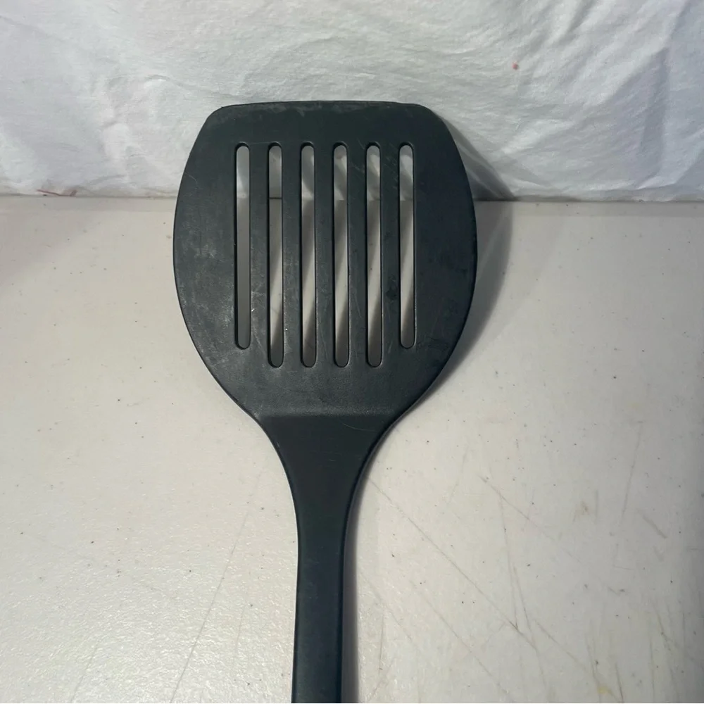 Calphalon nylon Black Slotted Turner slotted Spatula 13 1/2” 99GW